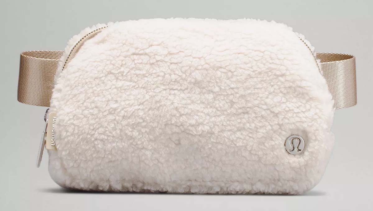 Lululemon Everywhere Fleece Belt Bag