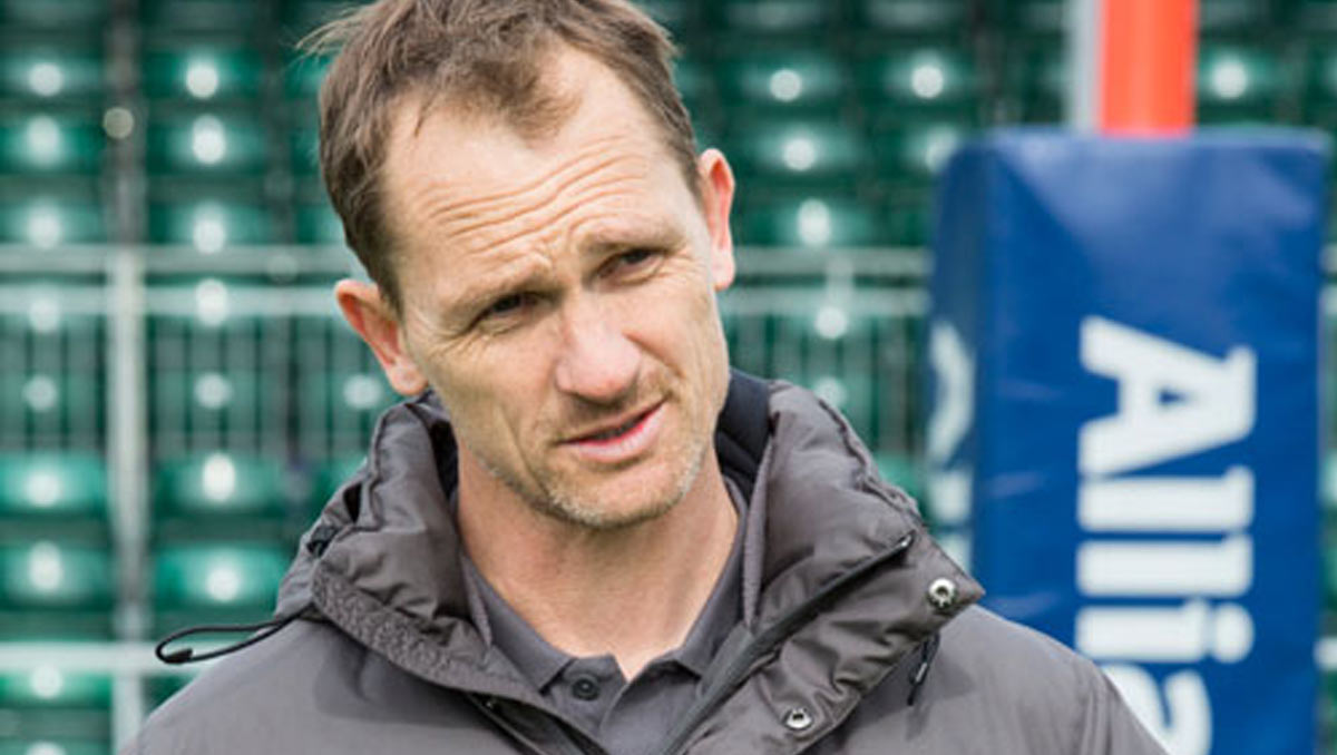 Saracens kicking coach Dan Vickers